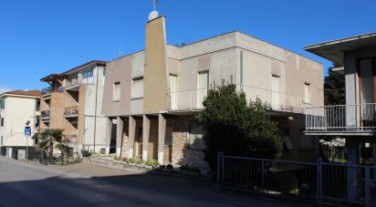 Casa indipendente / Villa 9 locali di 200 m² in Sant'Elpidio a Mare (63811)