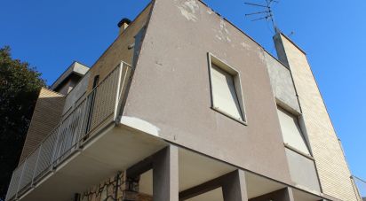 Casa indipendente / Villa 9 locali di 200 m² in Sant'Elpidio a Mare (63811)
