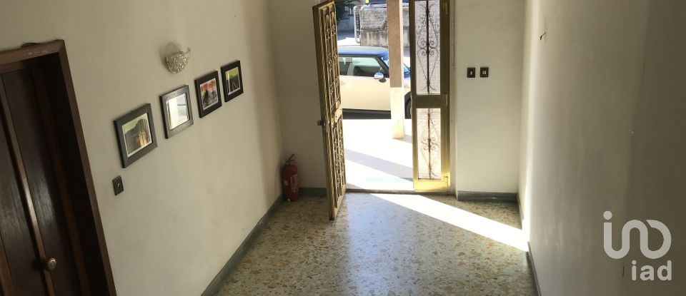 Casa indipendente / Villa 9 locali di 200 m² in Sant'Elpidio a Mare (63811)
