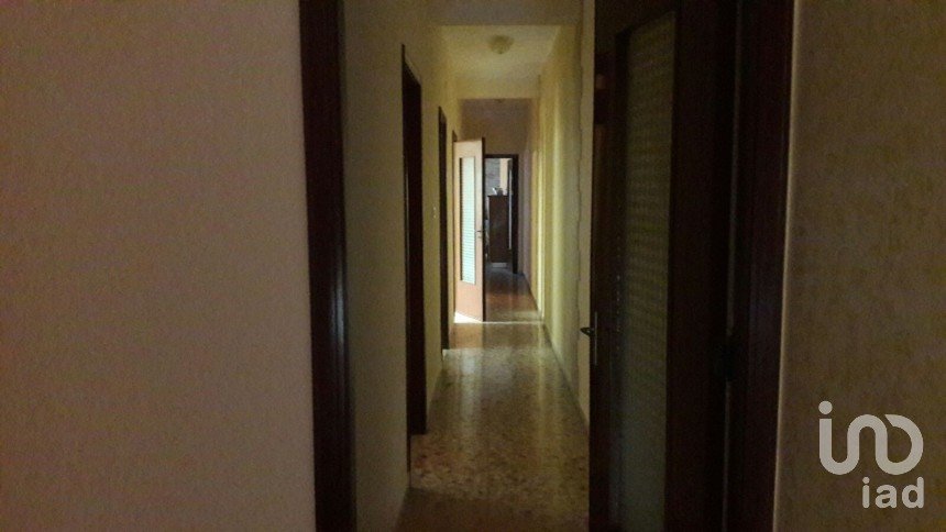 Apartment 6 rooms of 129 m² in Augusta (96011)