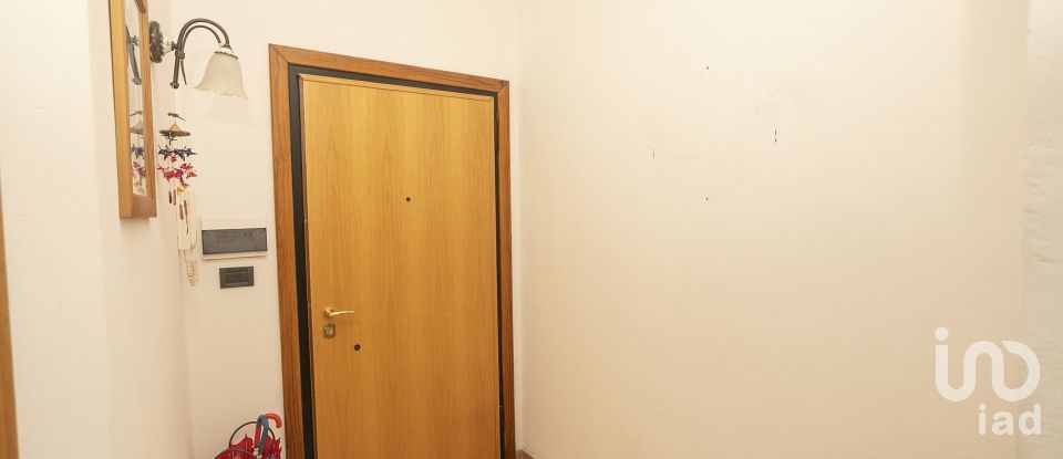 Apartment 5 rooms of 73 sq m in Bargagli (16021)