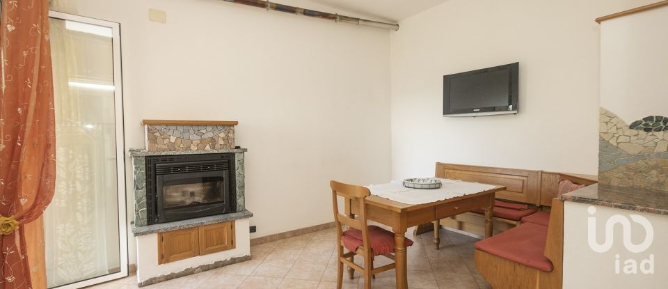 Appartamento 5 locali di 73 m² a Bargagli (16021)