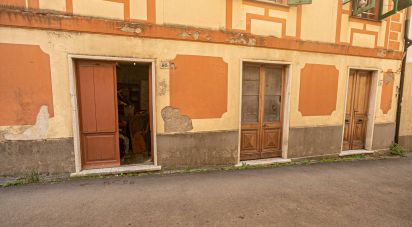 Negozio / locale commerciale di 53 m² in Fontanigorda (16023)