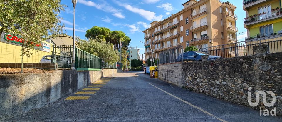 Four-room apartment of 50 m² in Loano (17025)