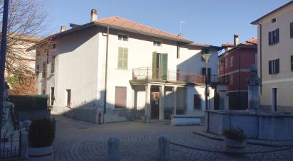 Block of flats in Pellio Intelvi (22024) of 390 m²