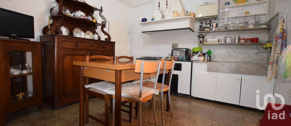 Appartamento 5 locali di 69 m² a Rapallo (16035)
