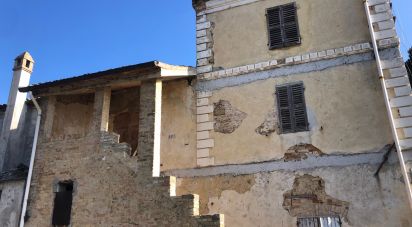 Proprietà terriera 99 locali di 12.685 m² in Colonnella (64010)