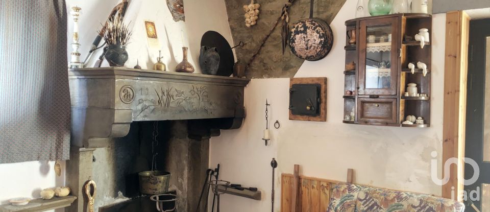 House 4 rooms of 114 m² in - (06026)