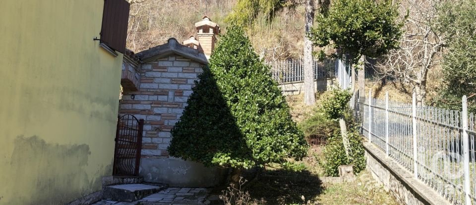 House 4 rooms of 114 m² in - (06026)