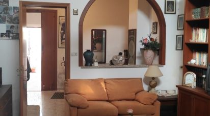 House/villa 5 rooms of 100 sq m in Lequile (73010)