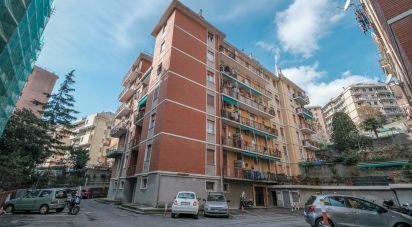 Apartment 6 rooms of 89 sq m in Genova (16153)