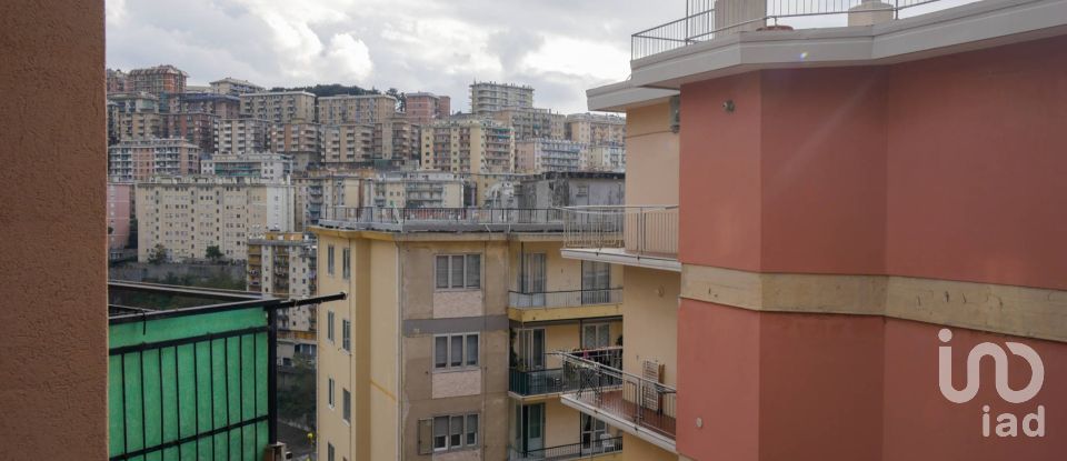 Four-room apartment of 67 sq m in Genova (16127)