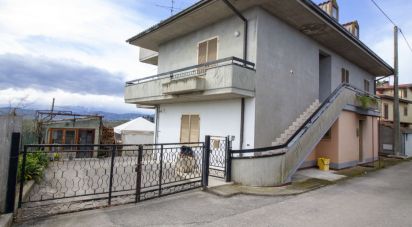 Quadrilocale di 106 m² a Morro d'Oro (64020)