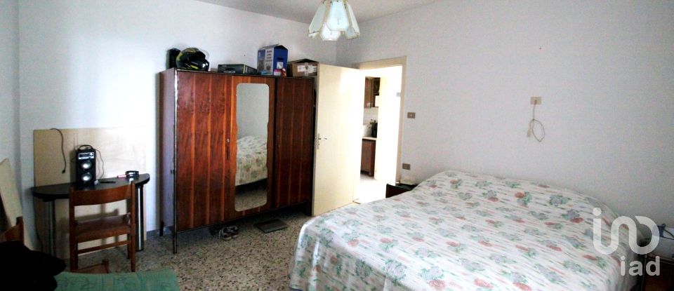 Four-room apartment of 106 sq m in Morro d'Oro (64020)