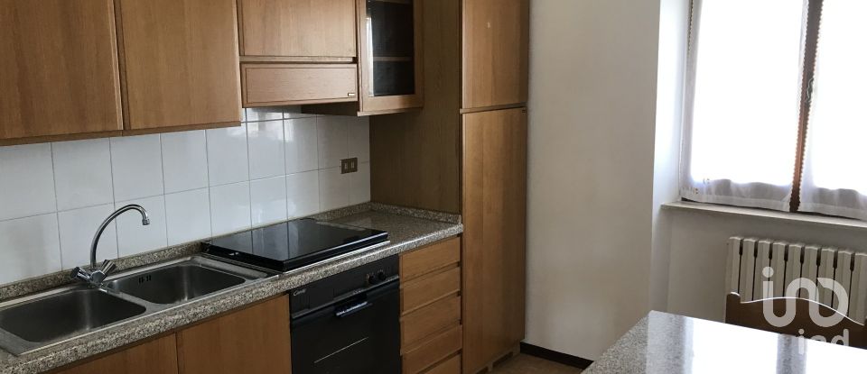 Casa indipendente / Villa 6 locali di 150 m² in Montottone (63843)
