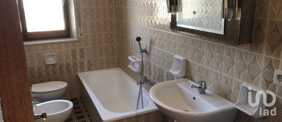 Casa indipendente / Villa 6 locali di 150 m² in Montottone (63843)