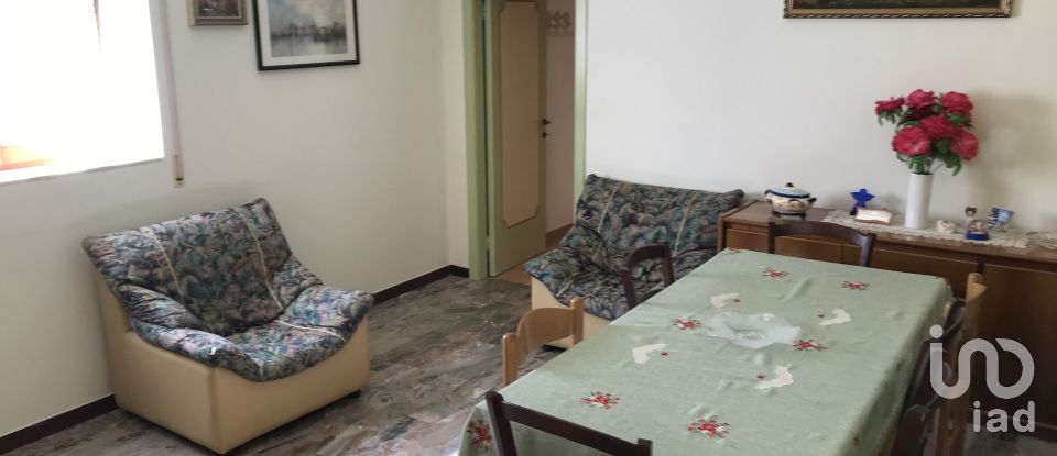 Casa indipendente / Villa 6 locali di 150 m² in Montottone (63843)