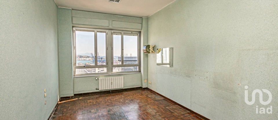 Appartamento 7 locali di 110 m² a Genova (16149)