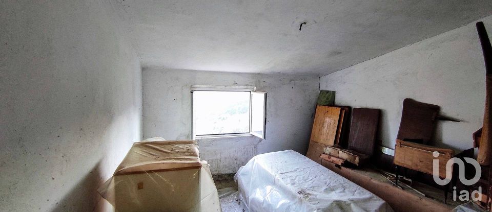 Townhouse 7 rooms of 183 m² in Sesta Godano (19020)