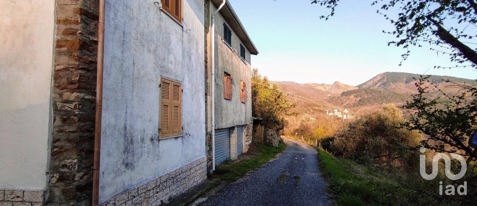 Townhouse 7 rooms of 183 m² in Sesta Godano (19020)