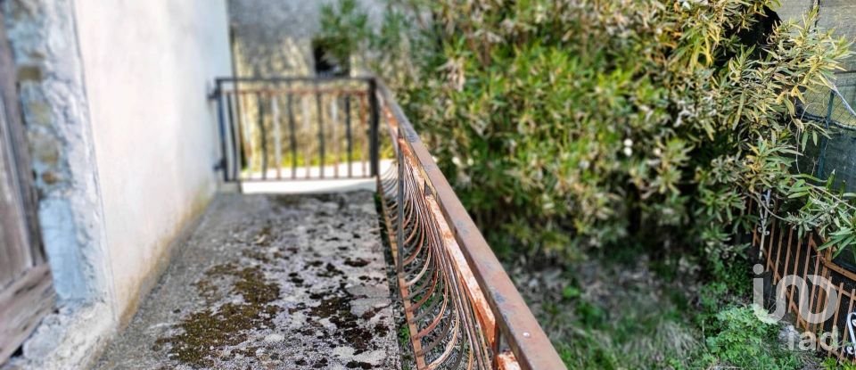 Townhouse 7 rooms of 183 m² in Sesta Godano (19020)