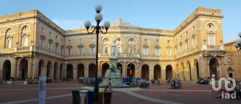 House 0 rooms of 350 m² in Recanati (62019)