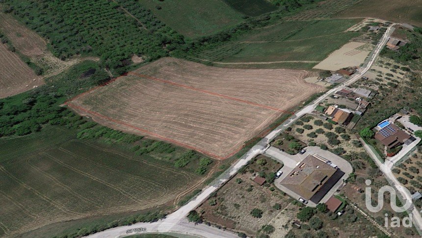 Terreno agricolo di 9.580 m² in Atri (64032)