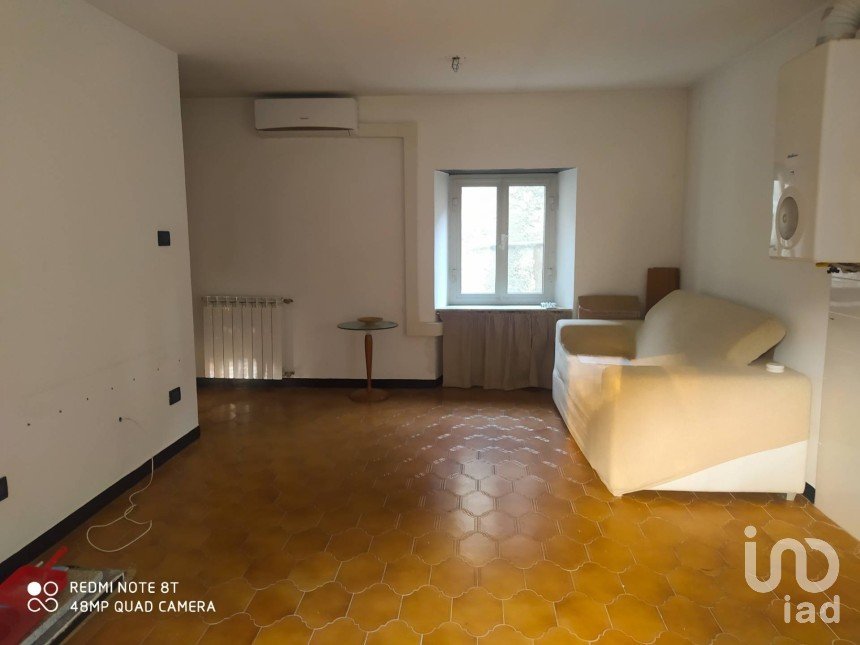 Two-room apartment of 54 m² in Genova (16155)