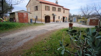 Casa indipendente 9 locali di 221 m² in Monsano (60030)