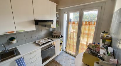 Apartment 8 rooms of 169 sq m in Angera (21021)