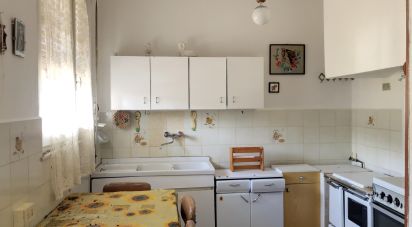 Trilocale di 70 m² a Apecchio (61042)