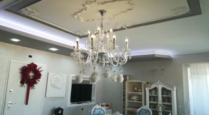 Appartamento 7 locali di 115 m² a Ladispoli (00055)