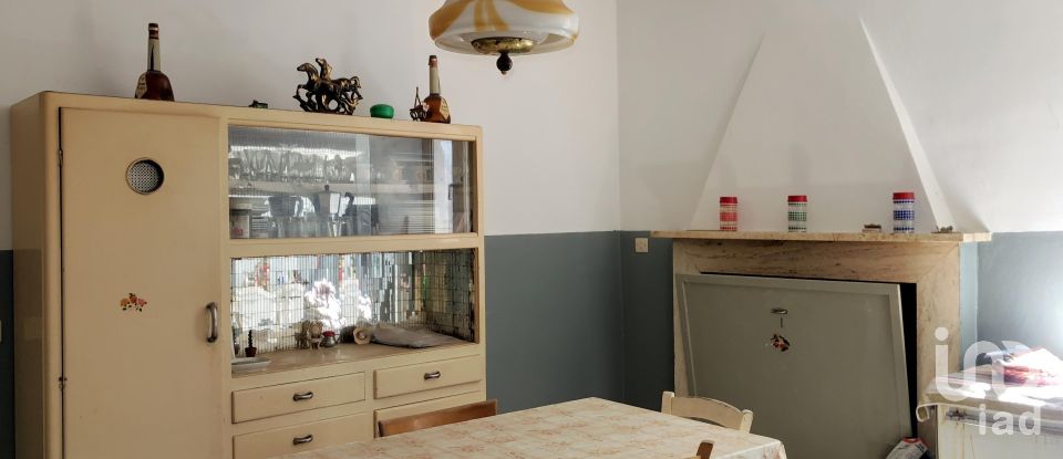 Casa di paese 4 locali di 90 m² in Cagli (61043)