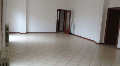 Appartamento 5 locali di 140 m² a Rapagnano (63831)