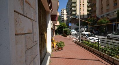 Negozio / locale commerciale di 36 m² in Genova (16156)