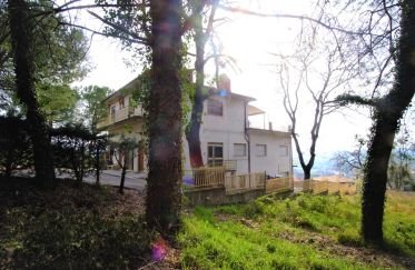Casa 10 locali di 500 m² in Serra de' Conti (60030)