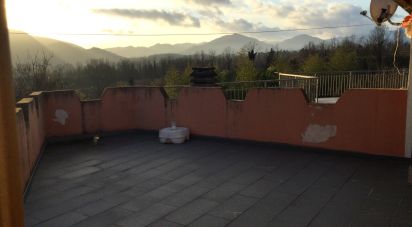 Appartamento 5 locali di 146 m² a Aulla (54011)