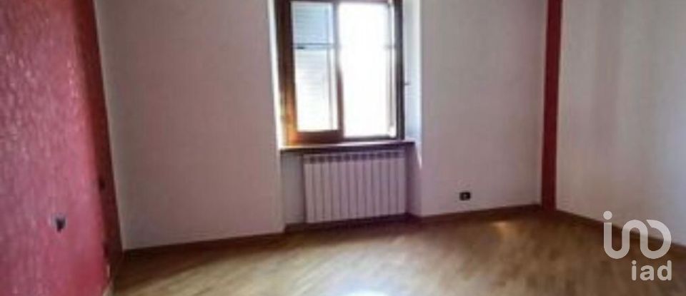 Apartment 5 rooms of 146 m² in Aulla (54011)