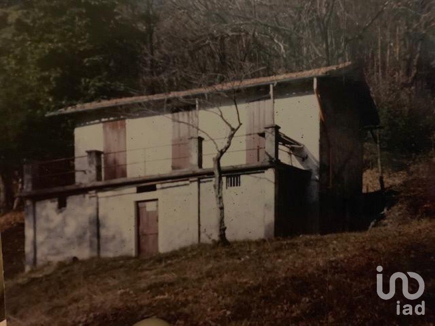 Casa indipendente / Villa 6 locali di 100 m² in Menaggio (22017)