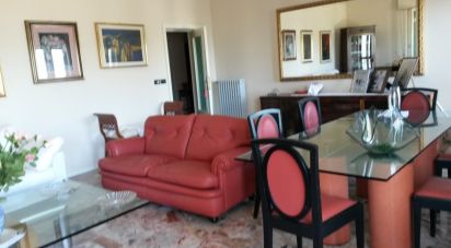 Quadrilocale di 210 m² a Silvi (64028)