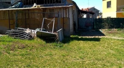 Terreno di 1.832 m² in Castelletto sopra Ticino (28053)