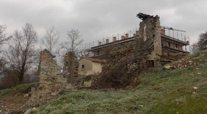 Rustico 0 locali di 240 m² in Urbania (61049)