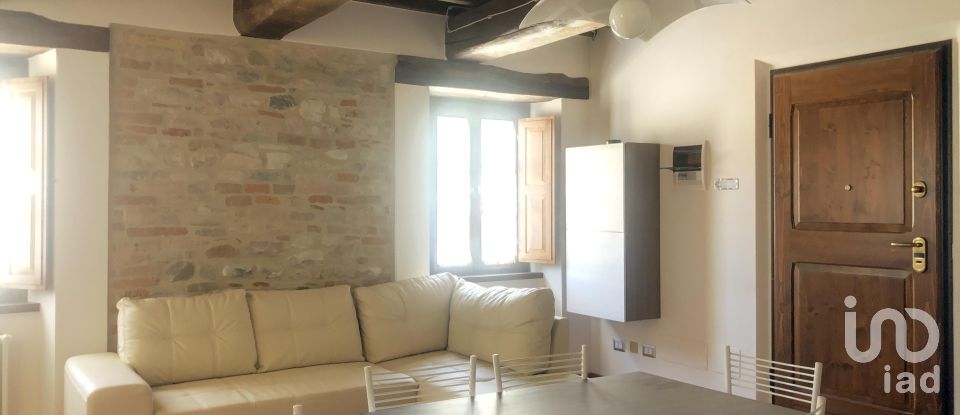Two-room apartment of 68 sq m in Urbania (61049)