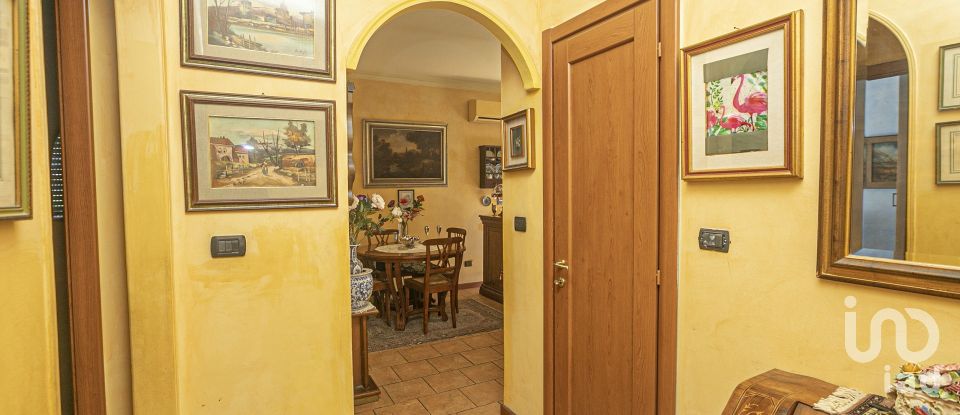 Four-room apartment of 60 m² in Rapallo (16035)