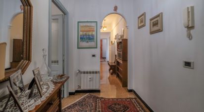 Apartment 5 rooms of 75 m² in Genova (16149)