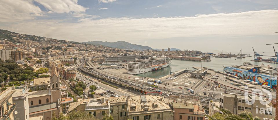Appartamento 7 locali di 120 m² a Genova (16149)