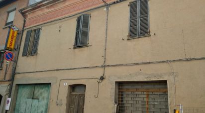 Apartment 10 rooms of 972 m² in Montalto delle Marche (63068)