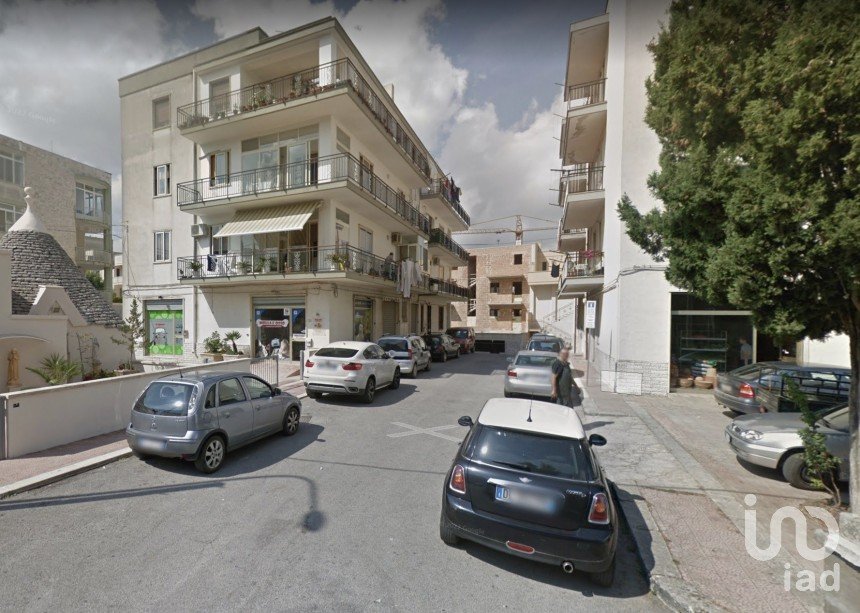 Appartamento 6 locali di 154 m² a Cisternino (72014)