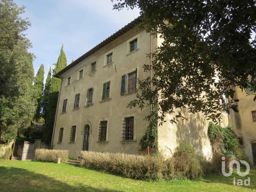 Villa storica 22 locali di 1.800 m² in Santa Luce (56040)