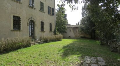 Barn conversion 22 rooms of 1,800 m² in Santa Luce (56040)